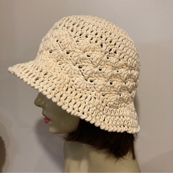 Soft, buttery yellow, cotton hand knit ladies, bucket hat - Picture 5 of 6